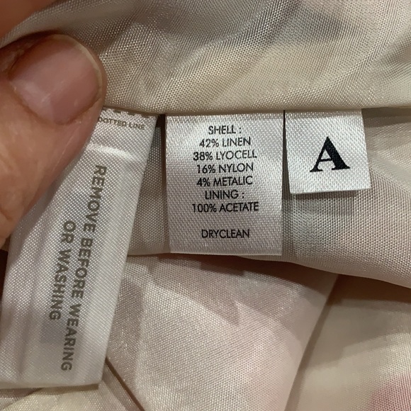 Loft Skirt - Picture 4 of 4